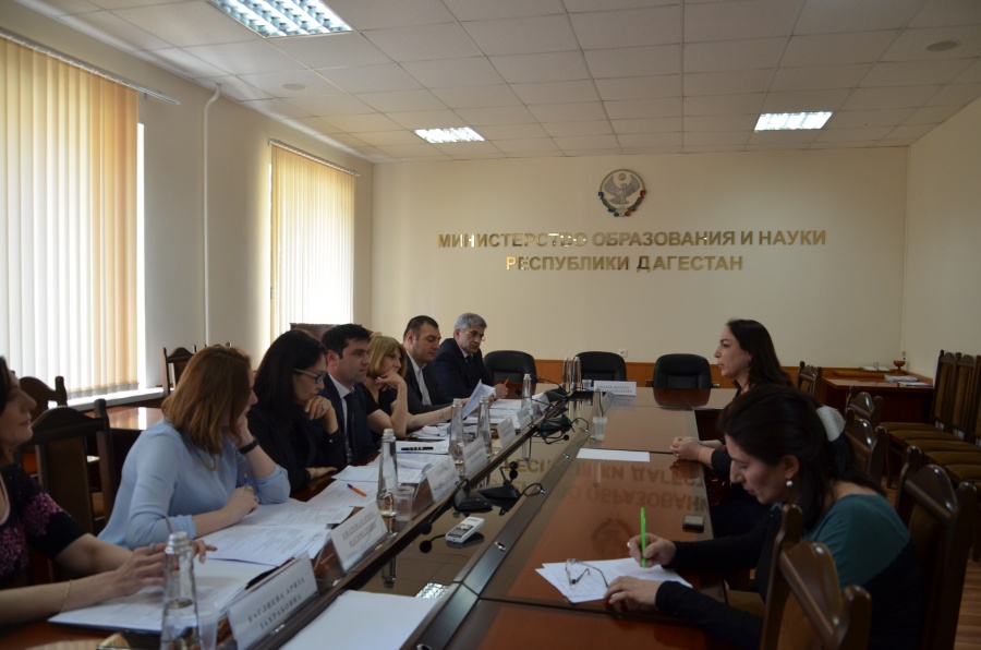 В Министерстве образования и науки Республики Дагестан прошел конкурс на замещение вакантных должностей государственной гражданской службы Республики Дагестан